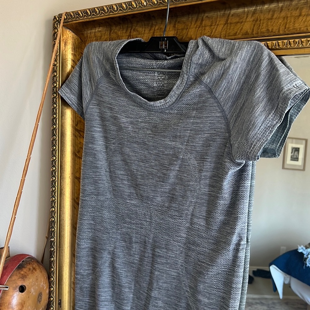 Swiftly Tech Short Sleeve Shirt